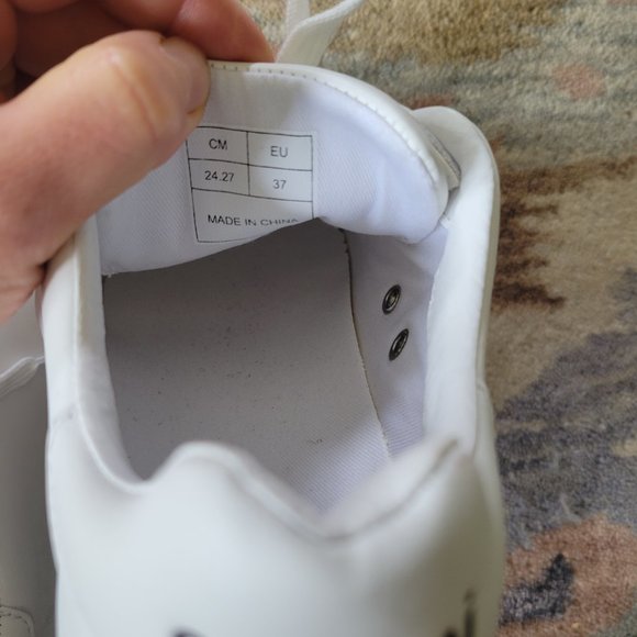 A.P.C. white leather sneakers - Picture 8 of 9